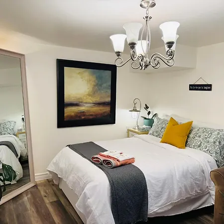 Sunrise Bnb - Free Parking Toronto Exterior photo