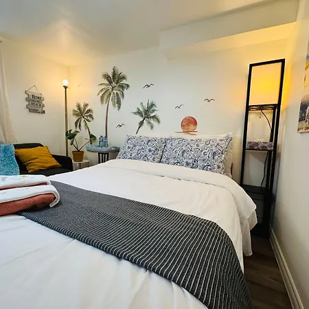 Sunrise Bnb - Free Parking Toronto Exterior photo